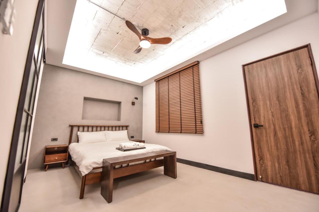 Eryang Homestay Тайнань Экстерьер фото