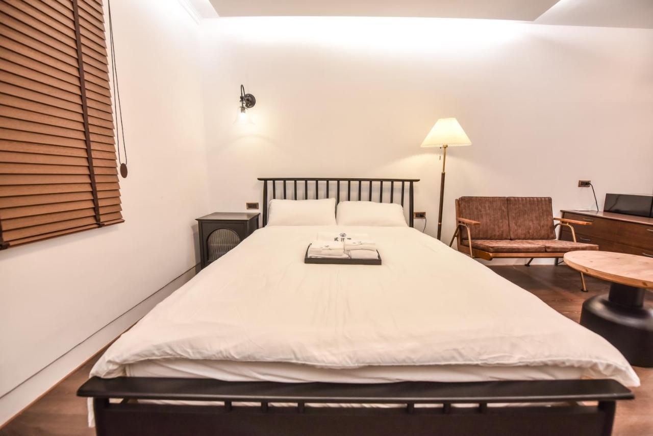 Eryang Homestay Тайнань Экстерьер фото